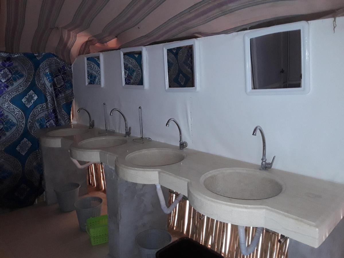 Camel Trekking Desert Camp メルズーガ エクステリア 写真