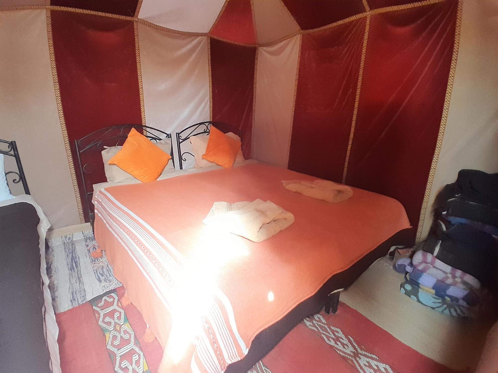 Camel Trekking Desert Camp メルズーガ エクステリア 写真