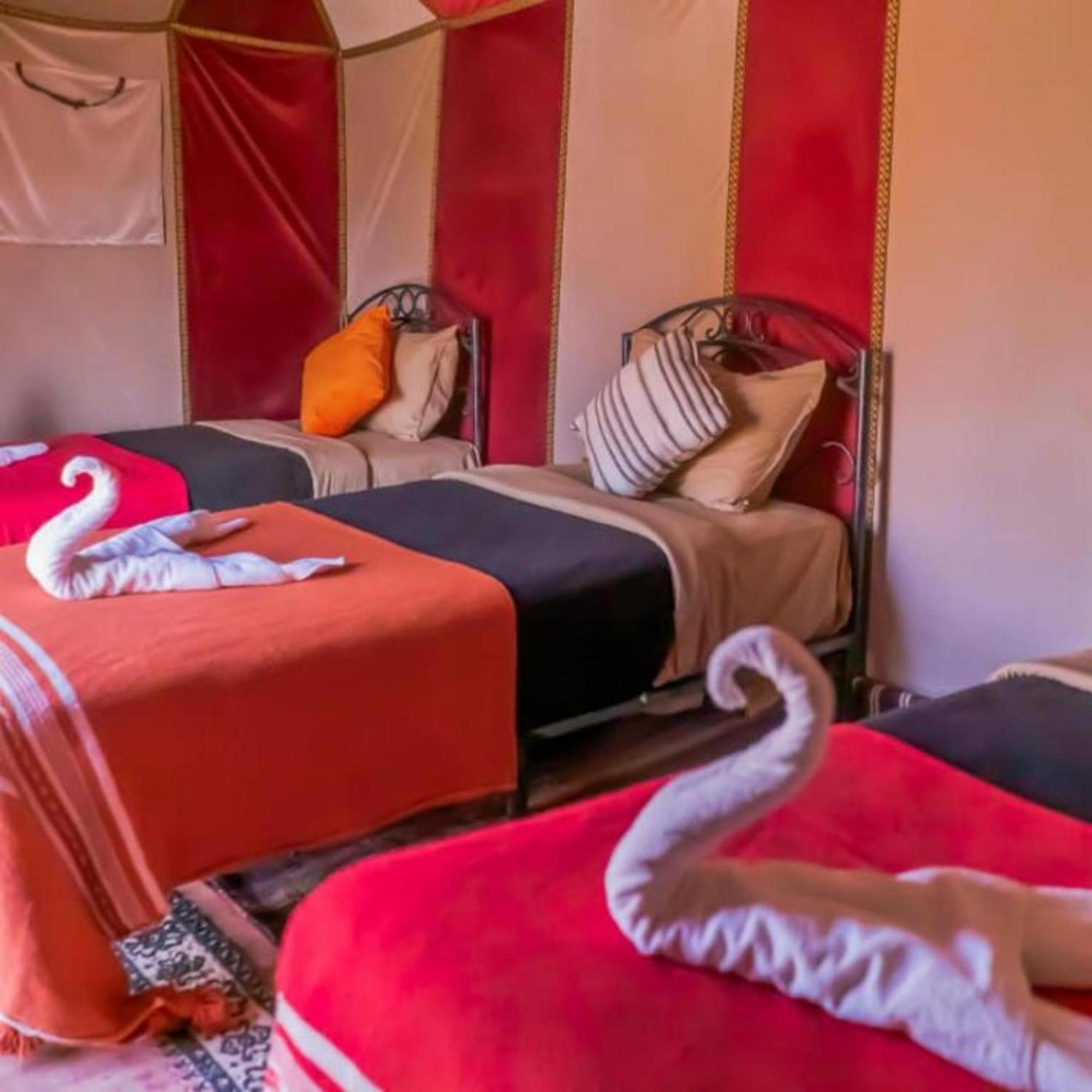 Camel Trekking Desert Camp メルズーガ エクステリア 写真
