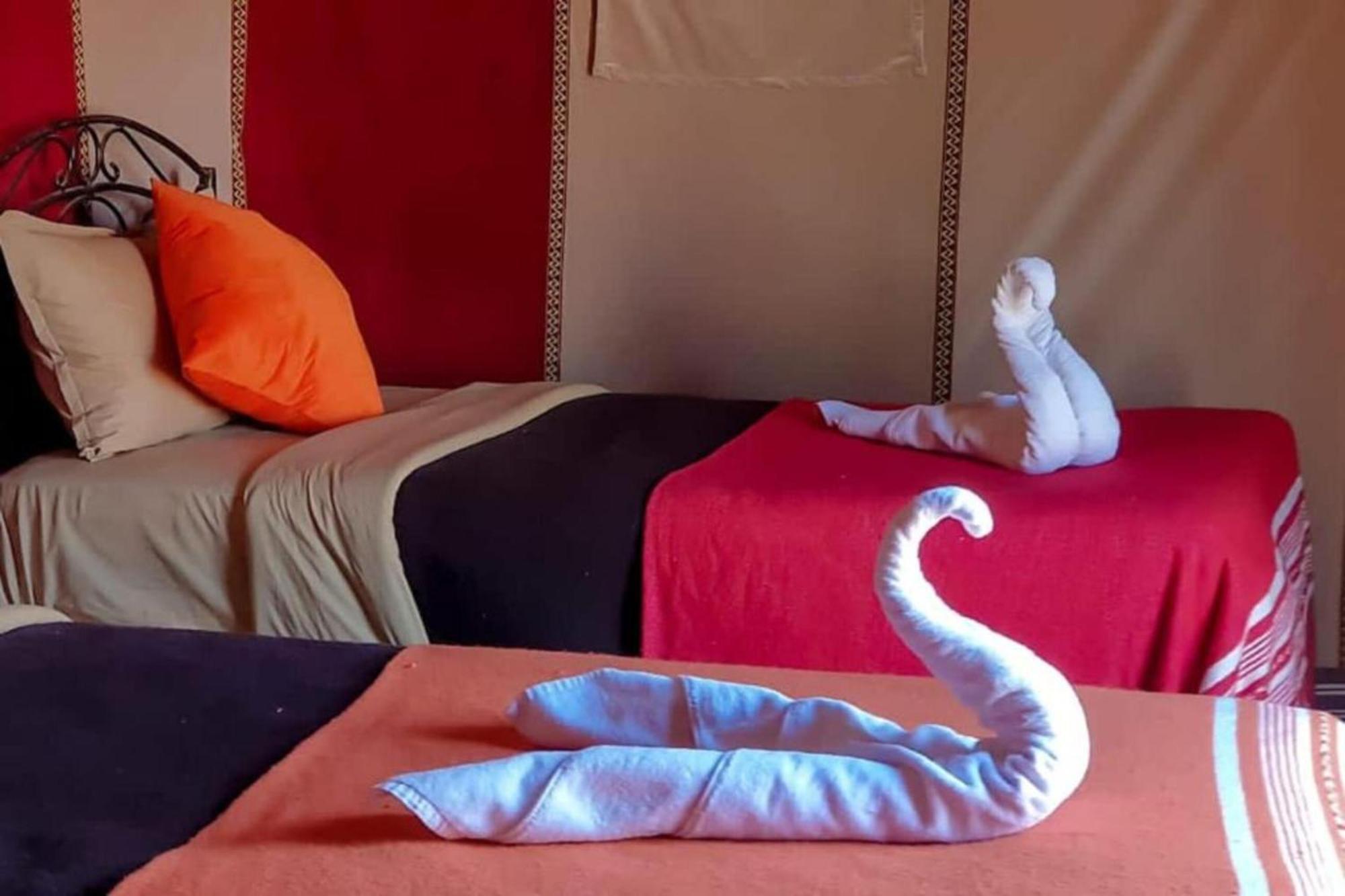 Camel Trekking Desert Camp メルズーガ エクステリア 写真